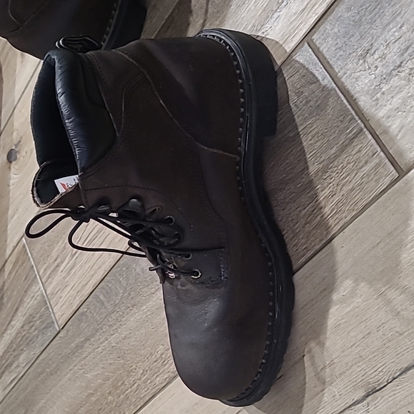 Red Wings Boots* - Picture 8 of 13